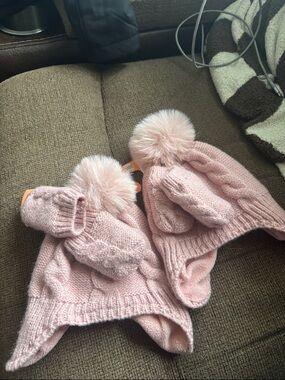Kids Pink Knit Pom-Pom Hat with Matching Mittens